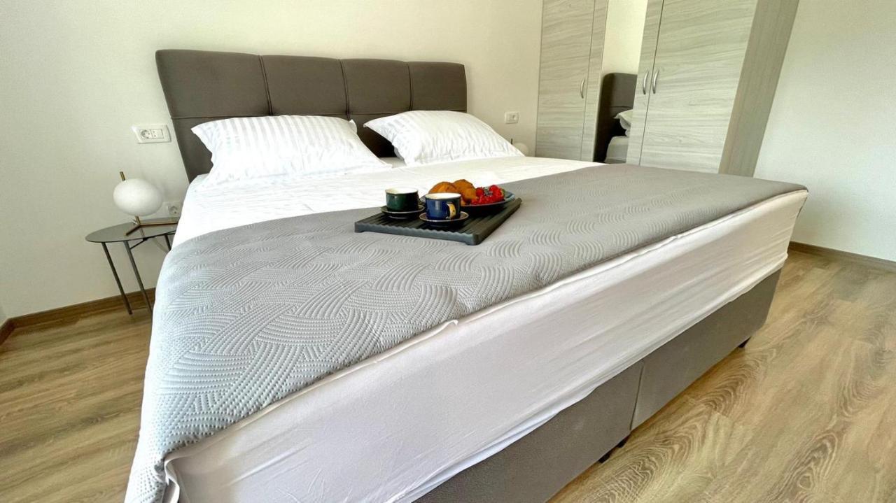 Apartment Kaja I Iva *